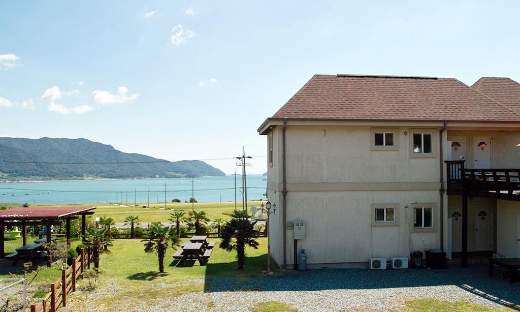 American Village Pension Manoa Namhae Cameră foto